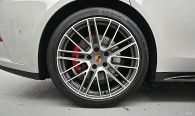 Panamera (976)