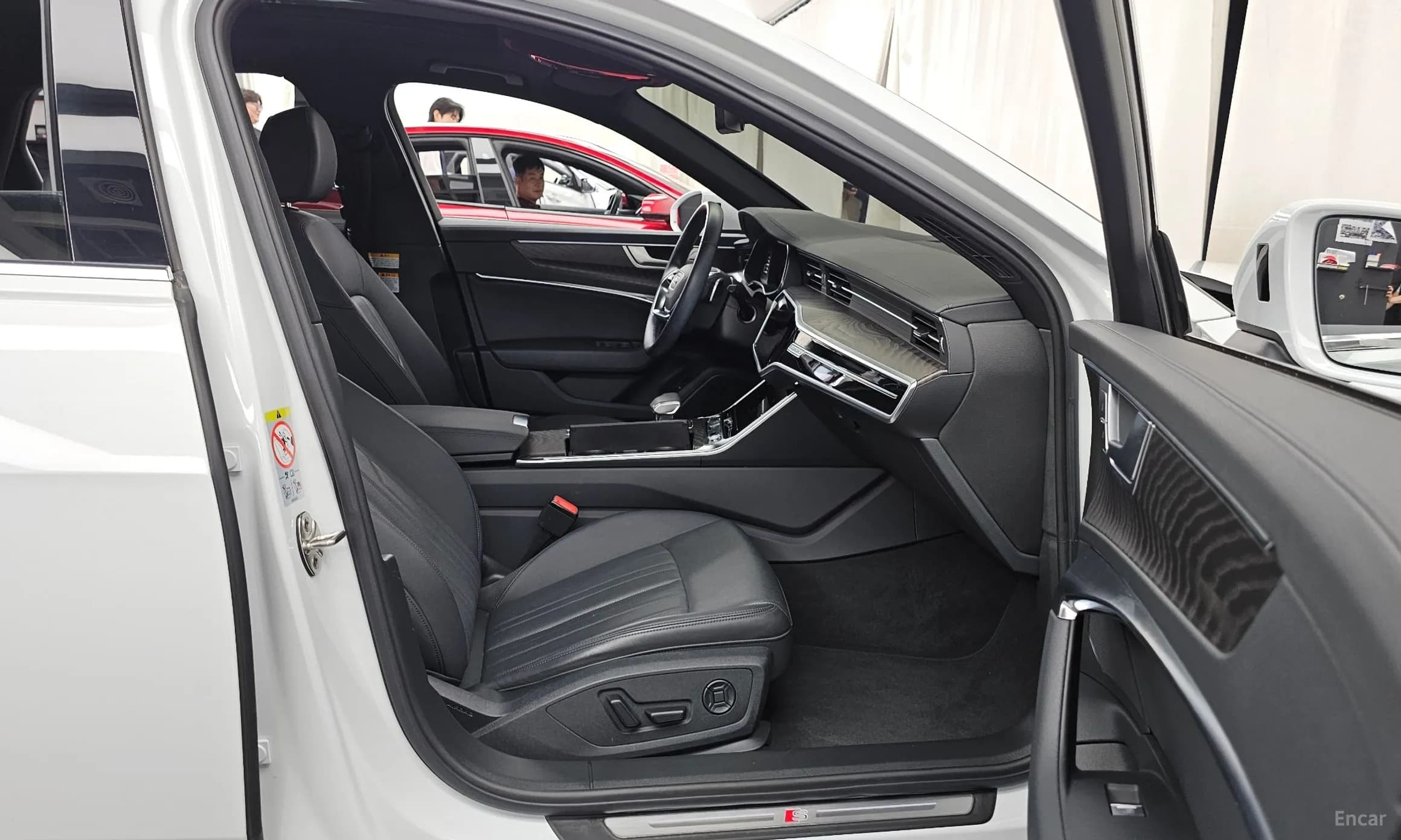 A6 (C8)