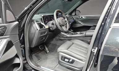 X7 (G07)
