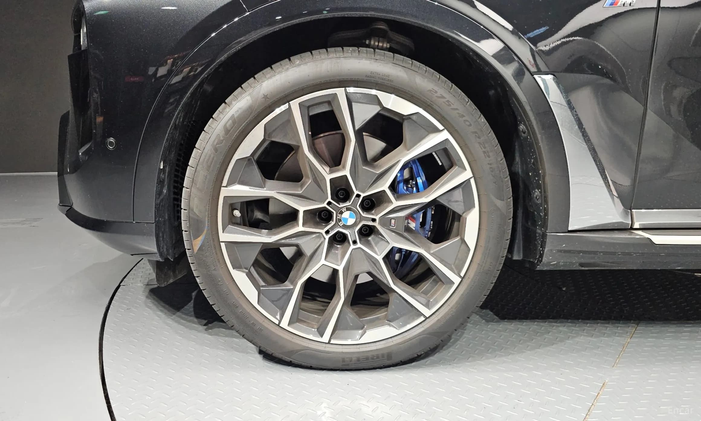 X7 (G07)
