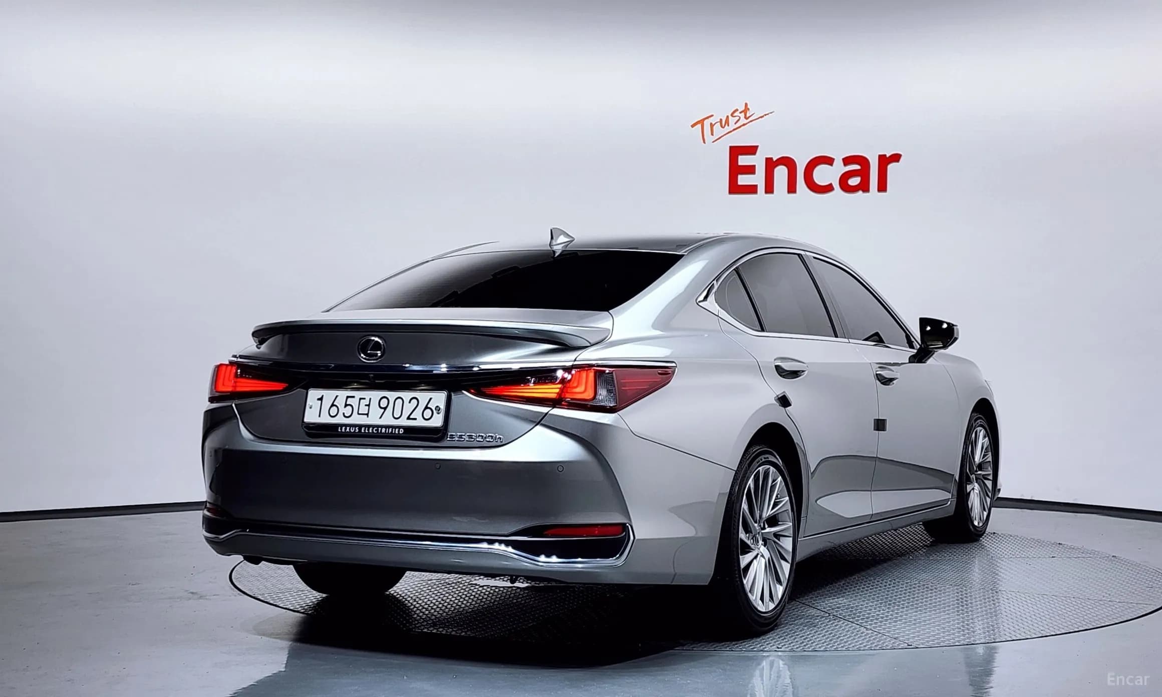ES300h 7th Generation