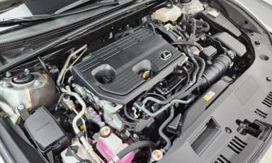 ES300h 7th Generation