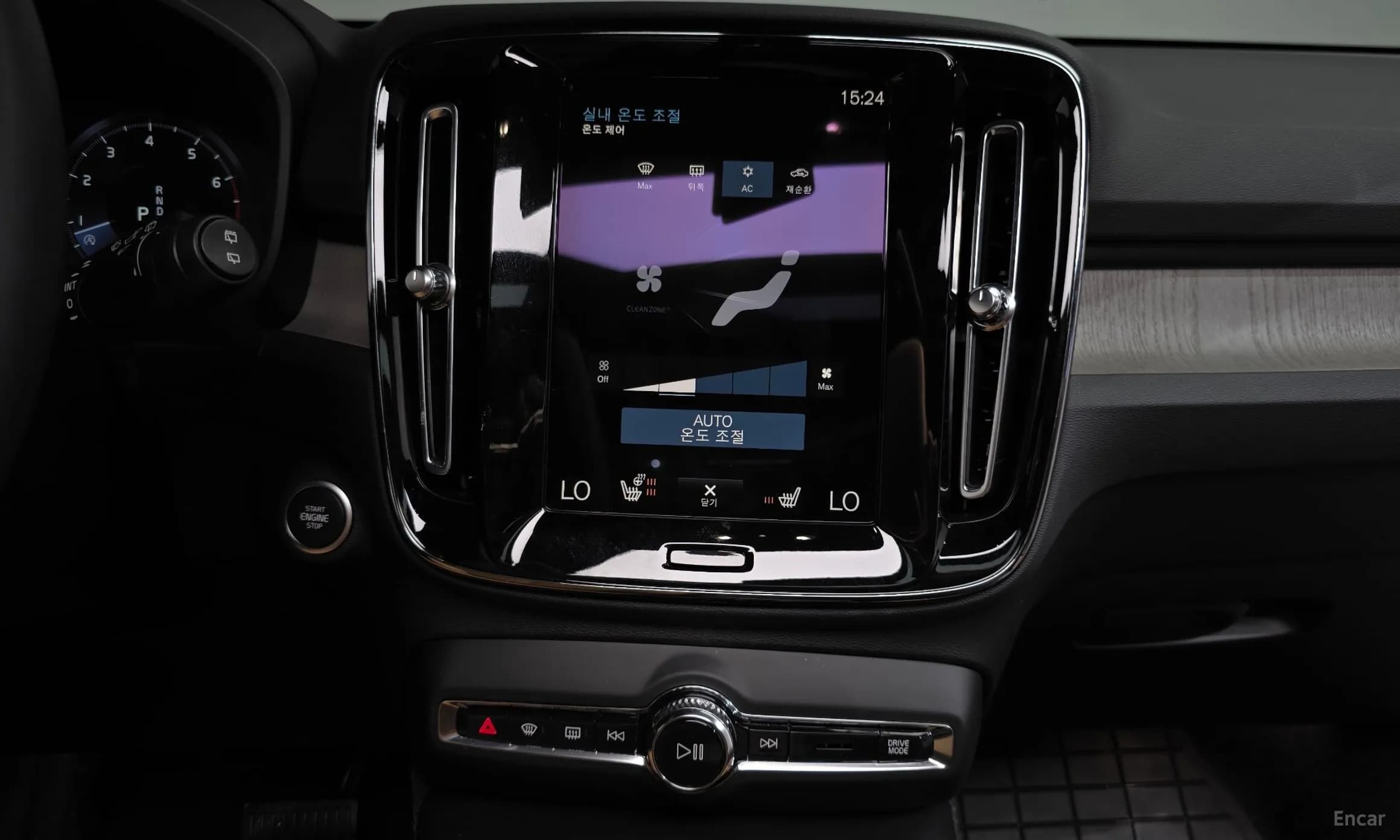 XC40