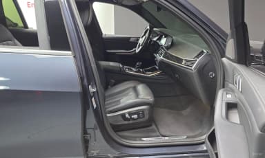 X7 (G07)