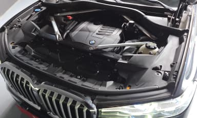 X7 (G07)