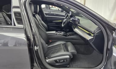 5 Series (G60)