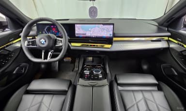 5 Series (G60)