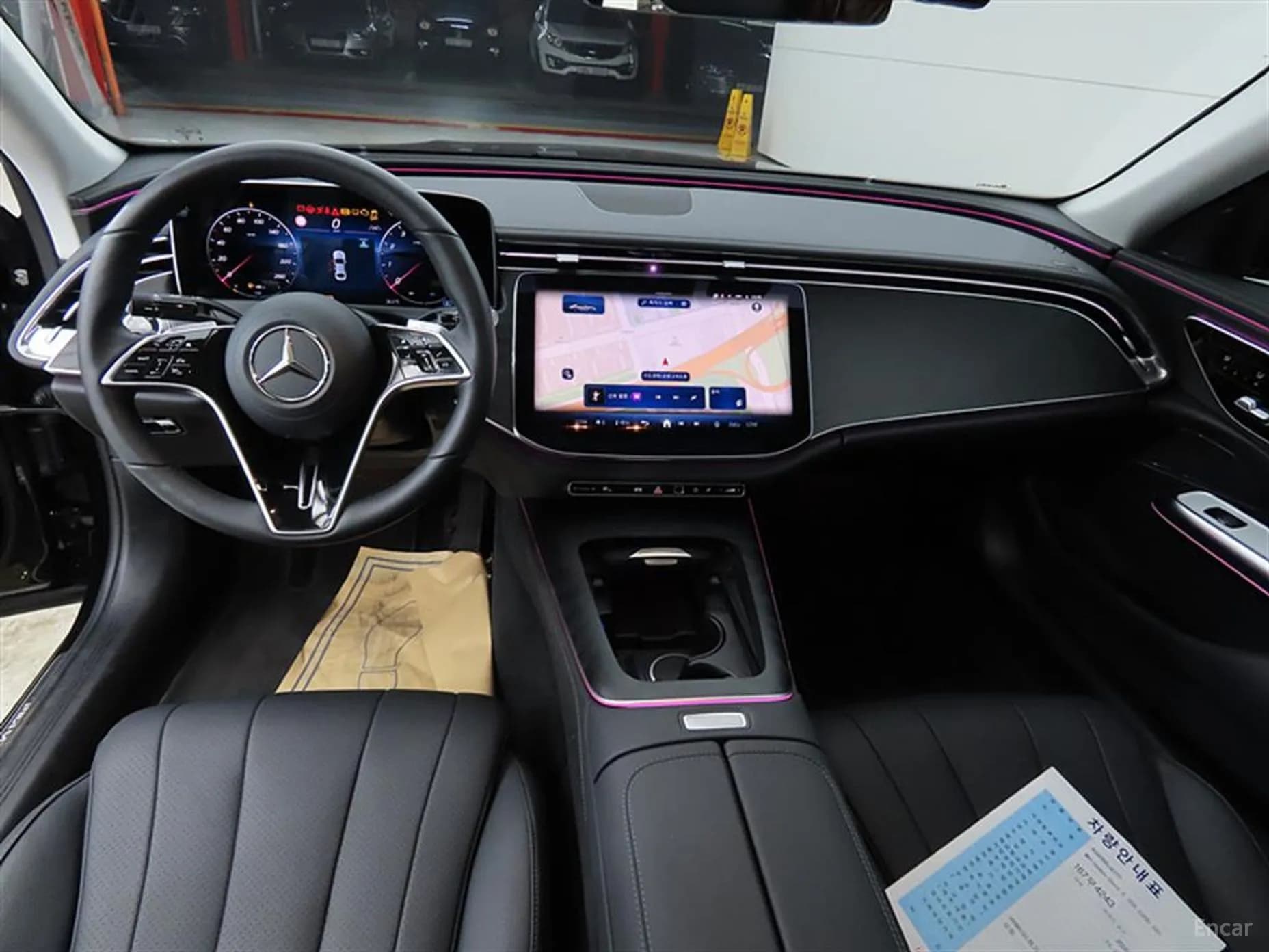 E-Class W214