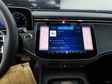 E-Class W214