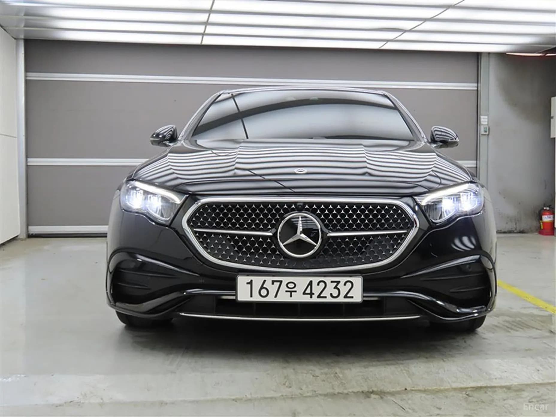E-Class W214