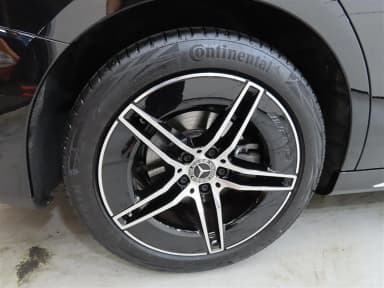 E-Class W214