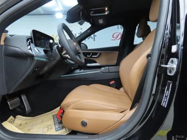 E-Class W214