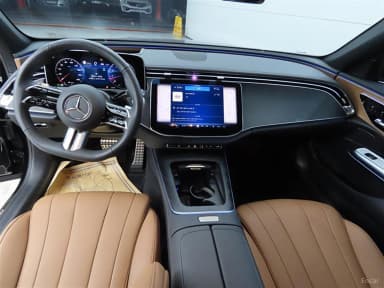 E-Class W214