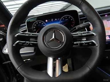 E-Class W214