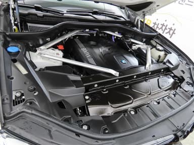 X6 (G06)