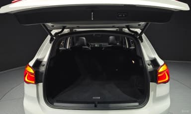 X1 (F48)