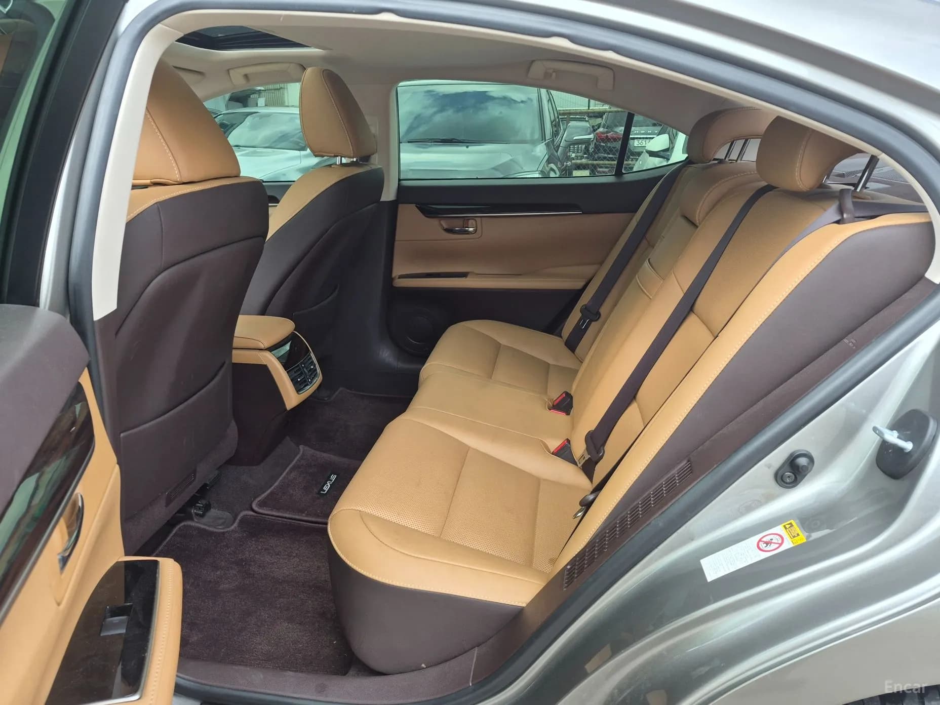 New ES300h