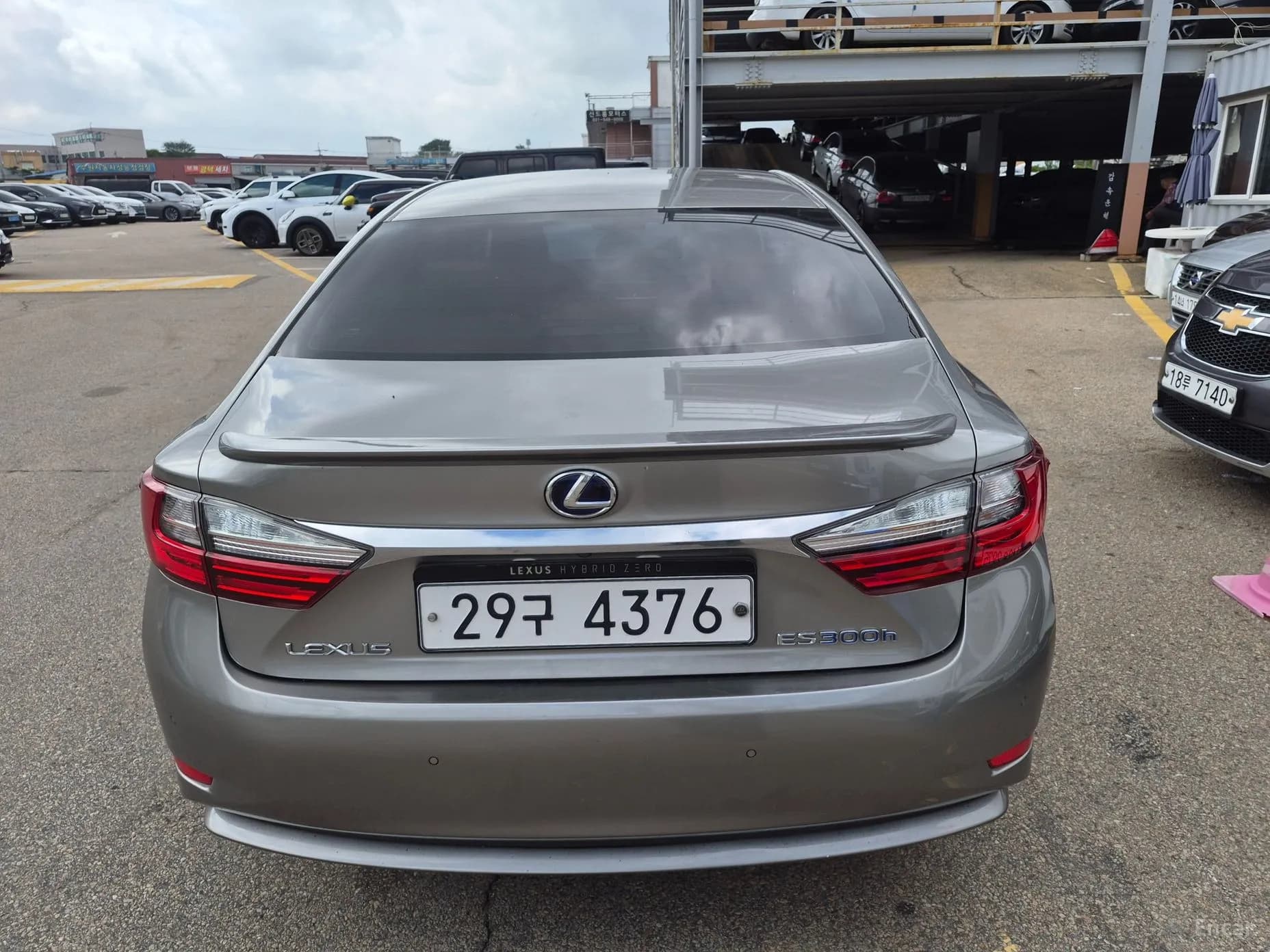 New ES300h