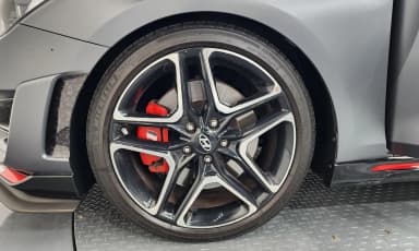 Veloster (JS)