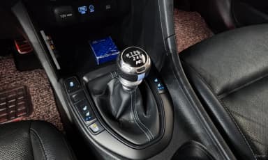 Veloster (JS)