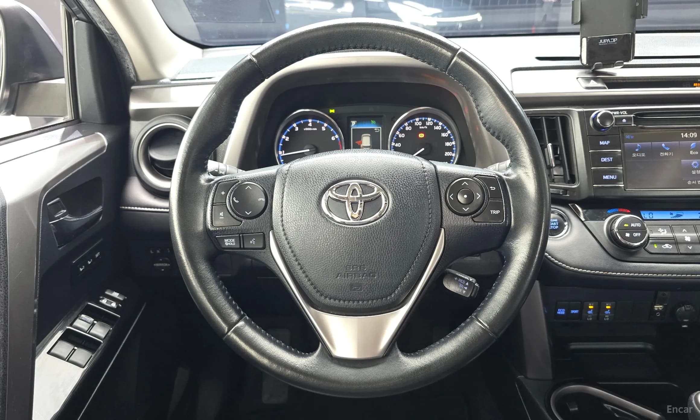 RAV4