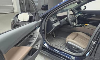5 Series (G60)