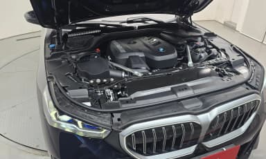 5 Series (G60)