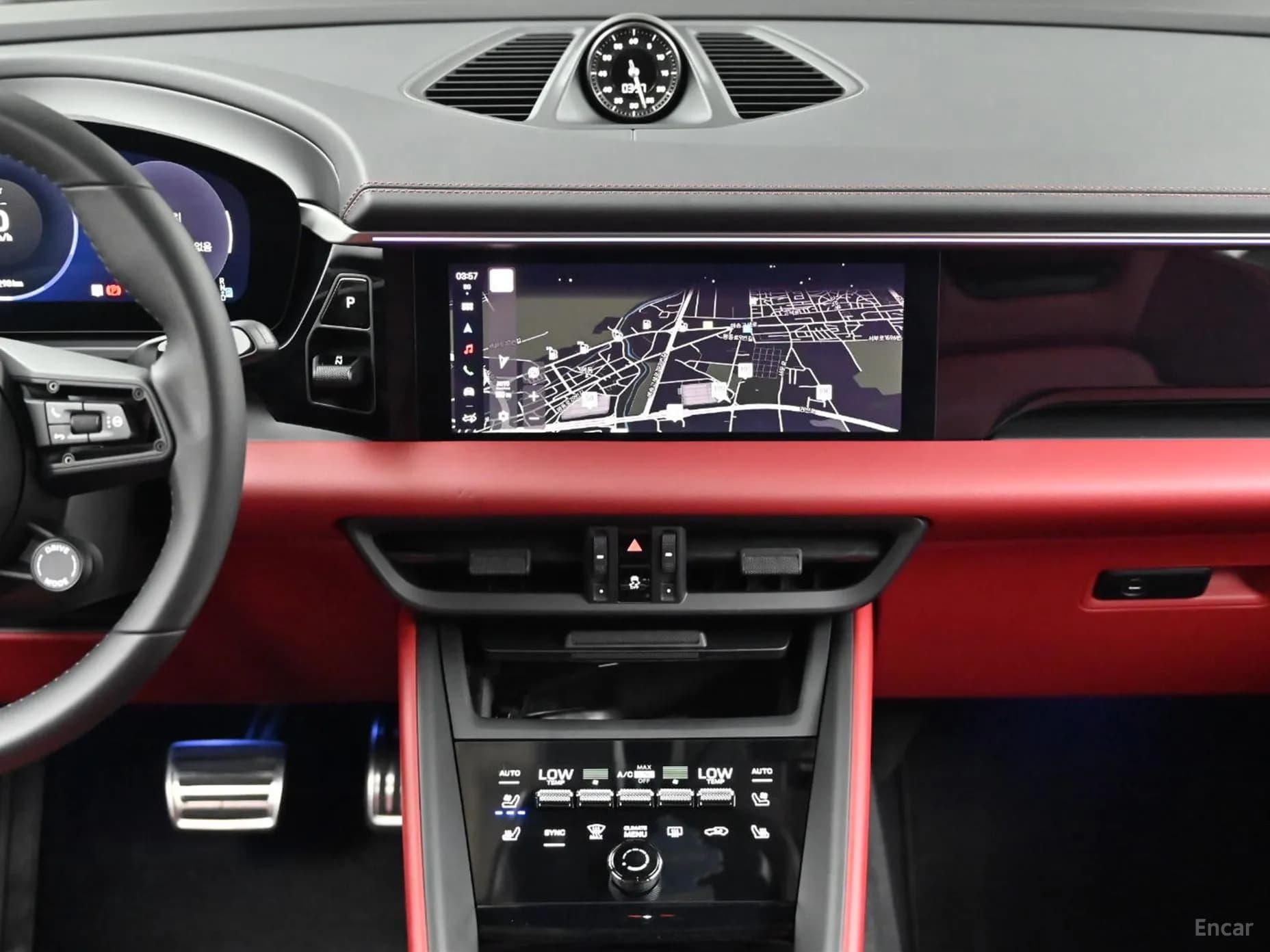 Macan EV