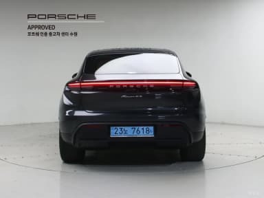 Macan EV