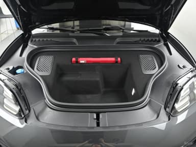 Macan EV
