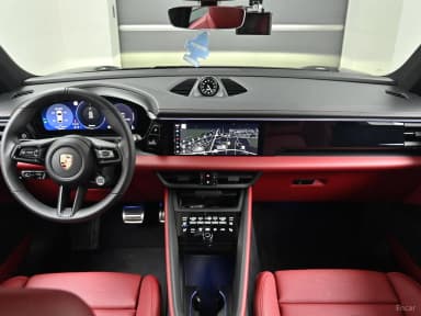Macan EV