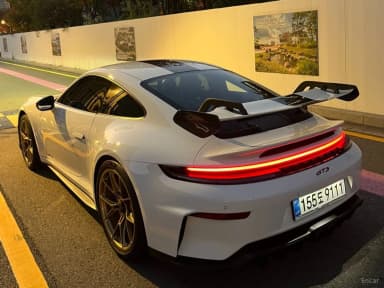 911 (992)