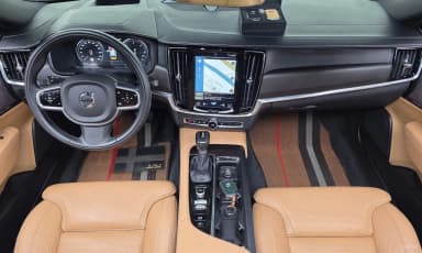 V90 Cross Country