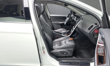 XC60