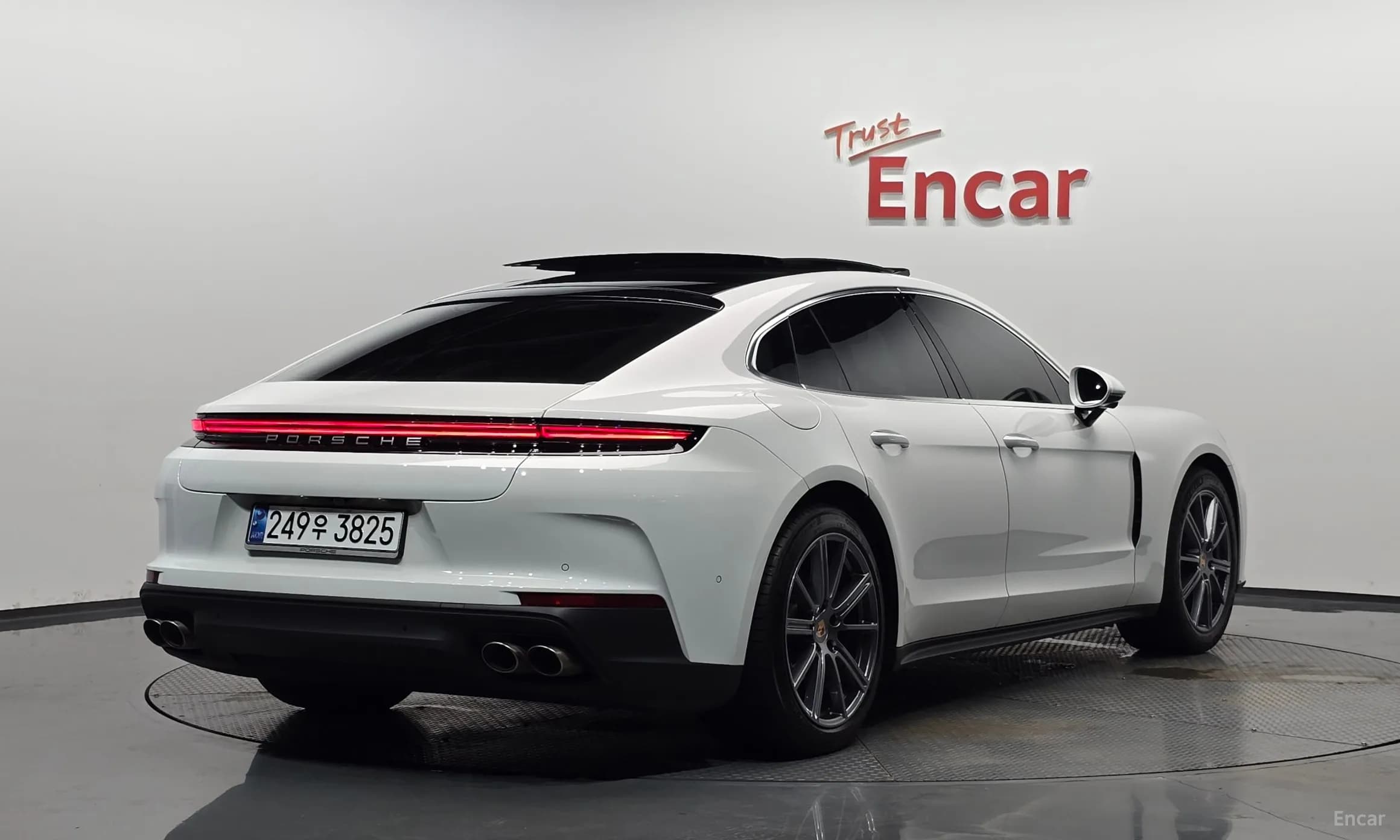 Panamera (976)