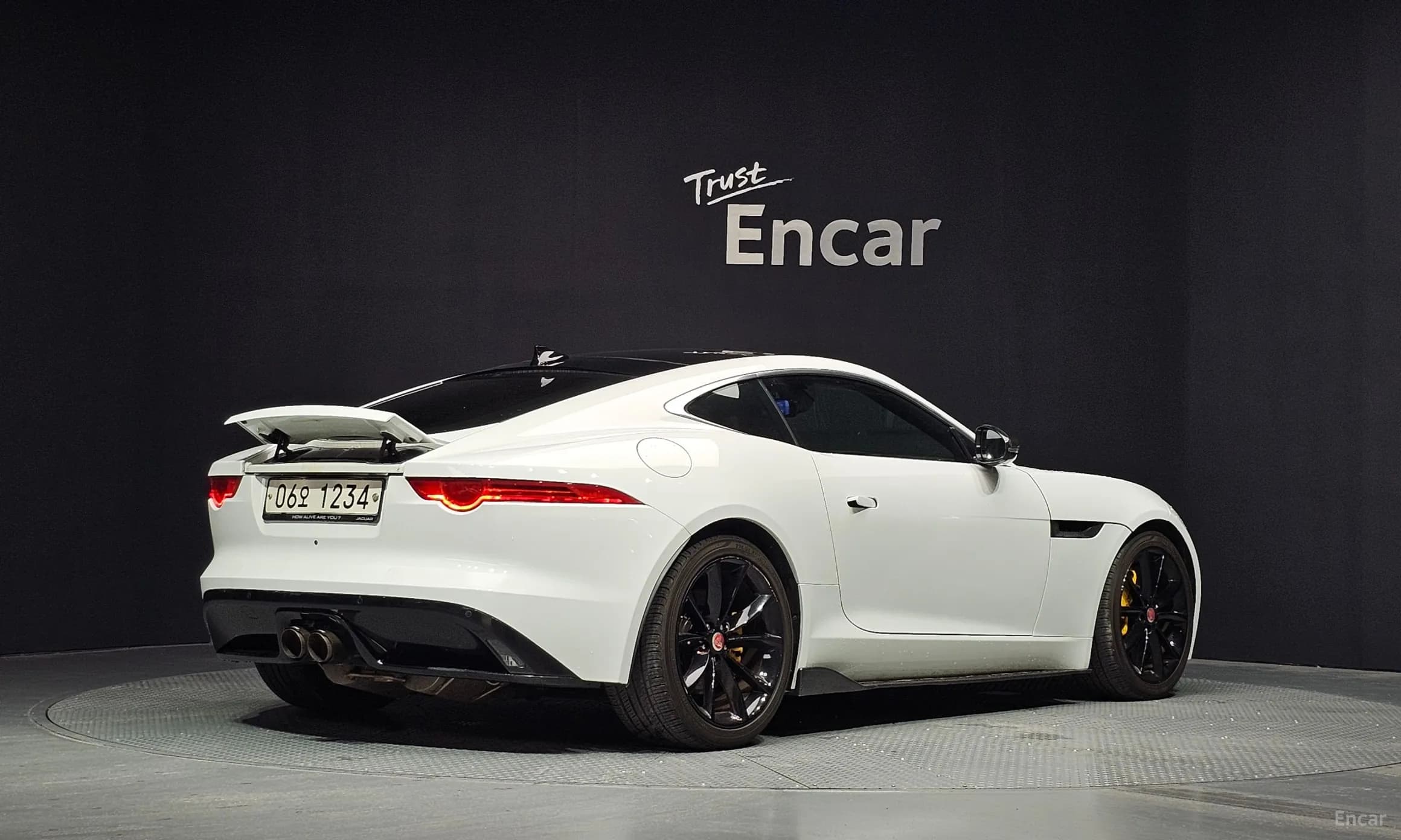 F-TYPE