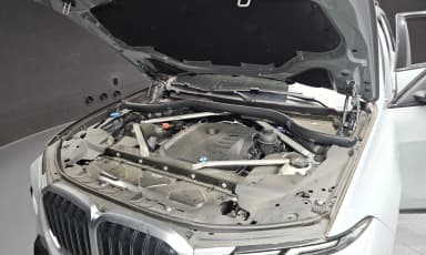 X7 (G07)