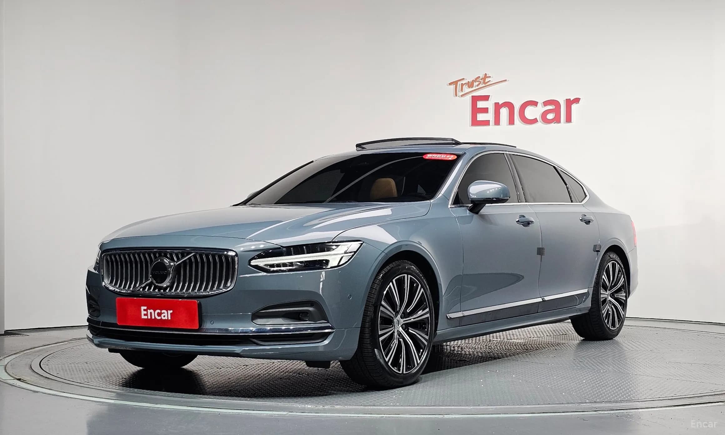 S90