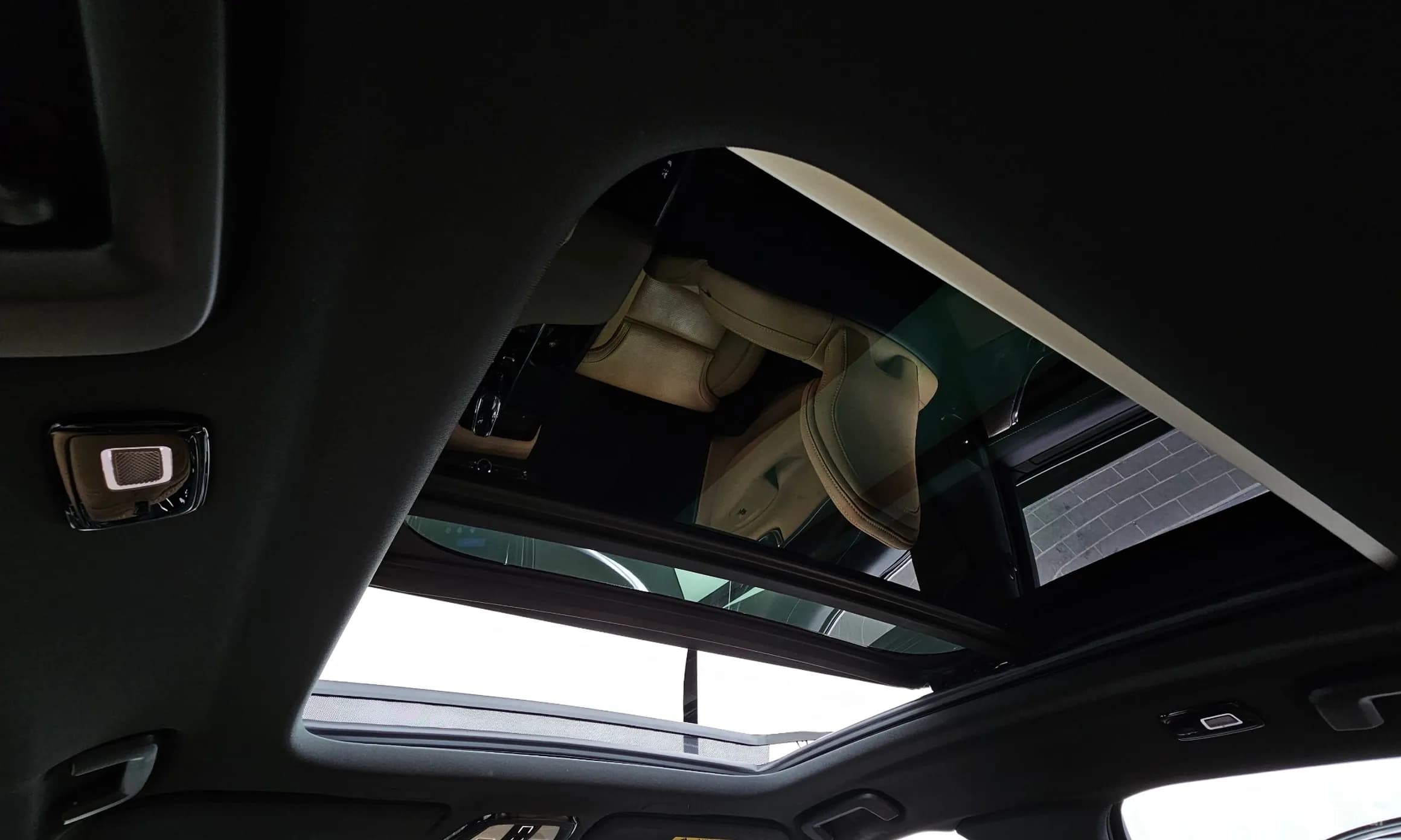 S90