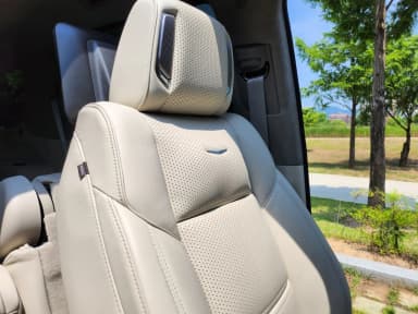 Escalade 5th Generation