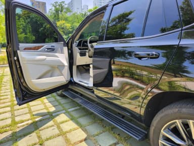 Escalade 5th Generation