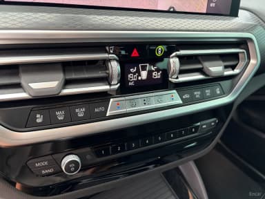 X4 (G02)