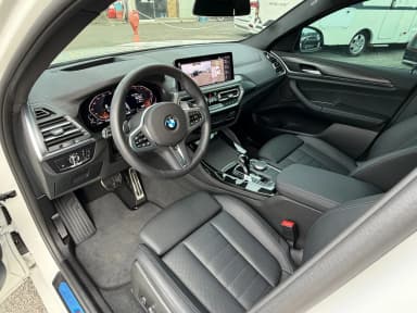 X4 (G02)