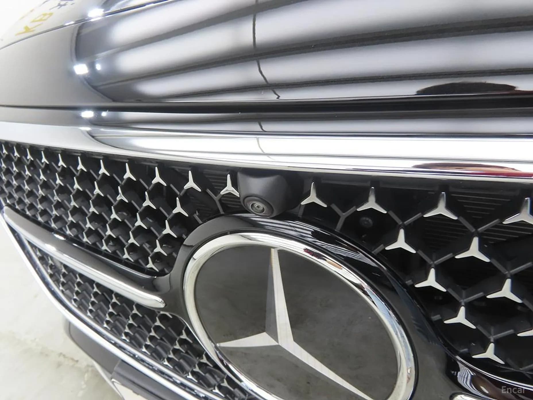 E-Class W214