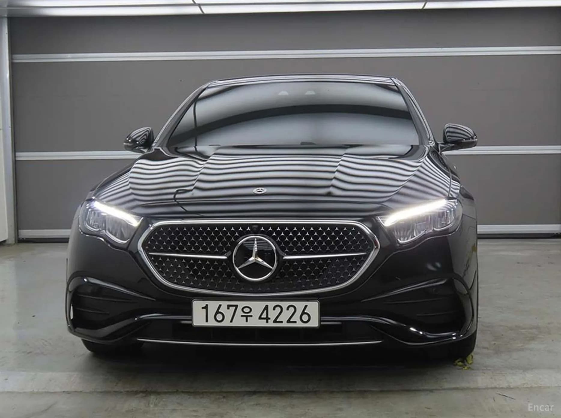 E-Class W214