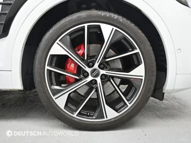 SQ5 (FY)