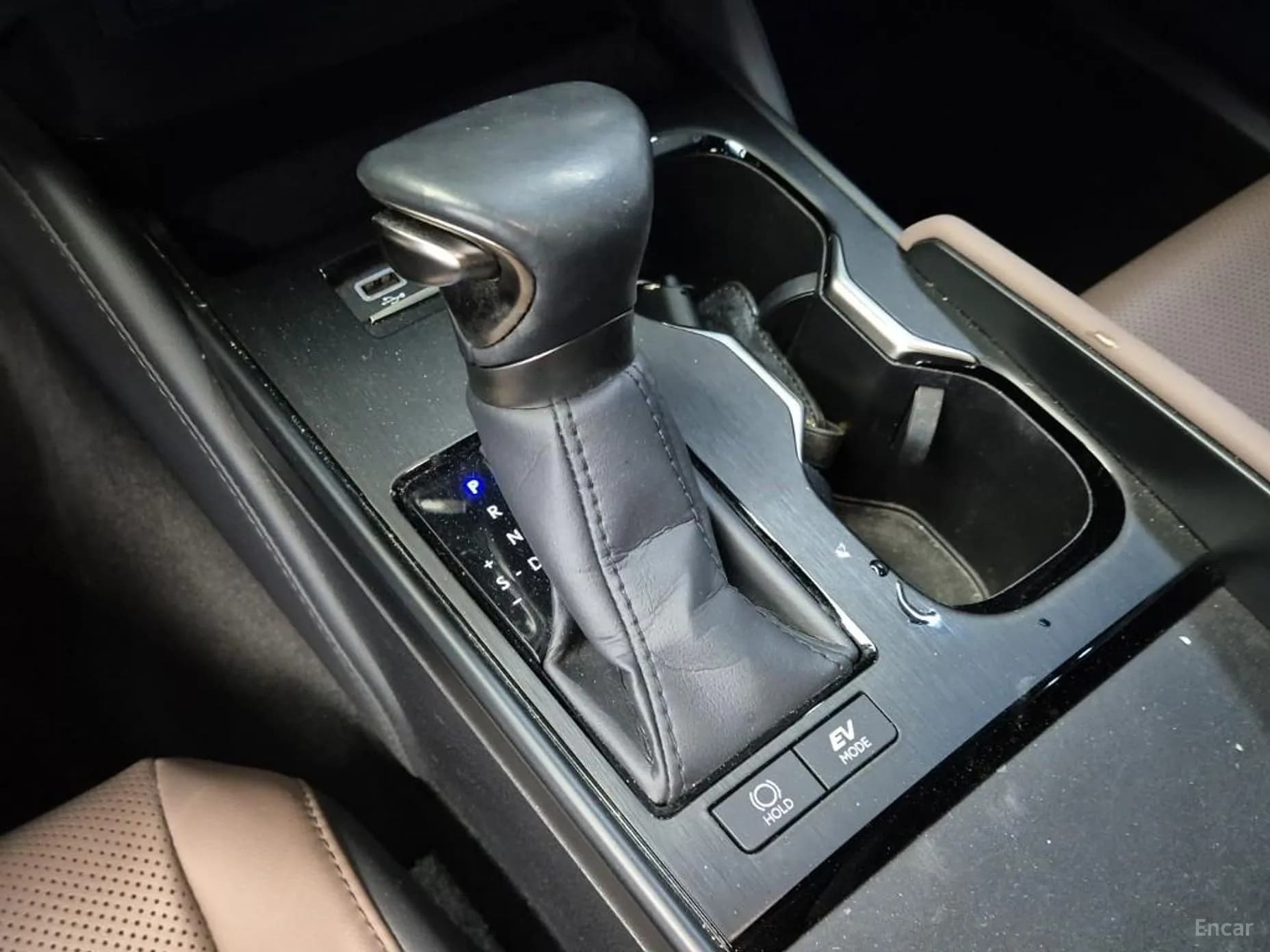 ES300h 7th Generation