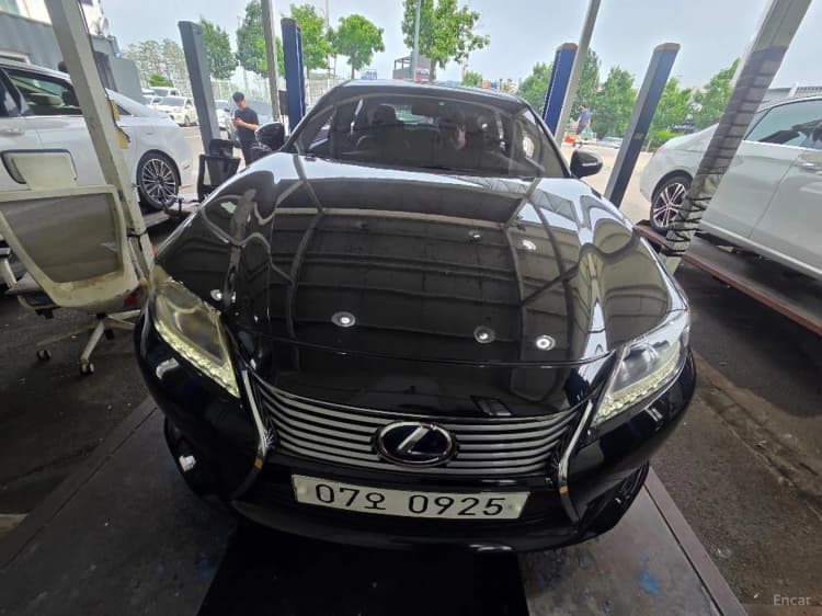 New ES300h