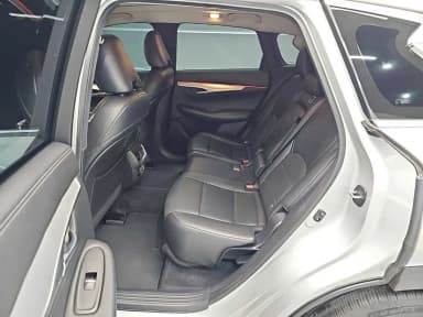 QX50 (P71A)