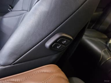 ES300h 7th Generation